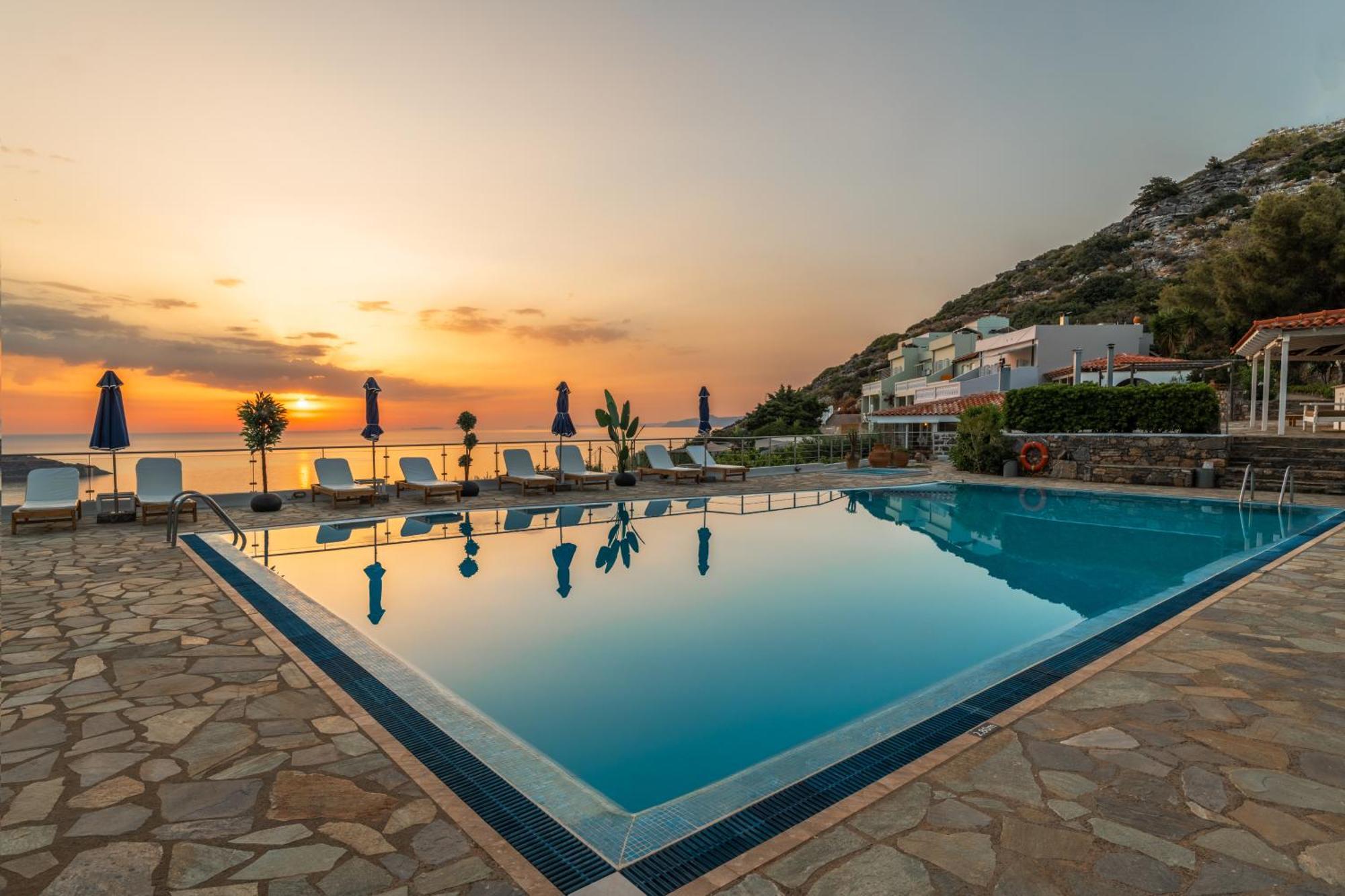 Adrakos Apartments (Adults Only) Elounda Exterior foto